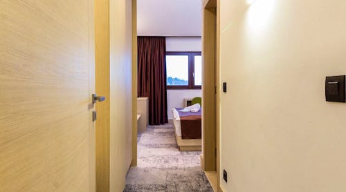 Hotel BOSS - Doppelzimmer Beispiel2 – © © HOTEL BOSS 2021.