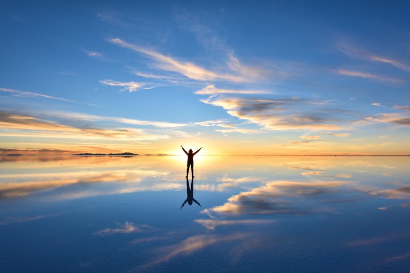 Salar de Uyuni in den Anden - Salztonebene in Bolivien, die größte Salzpfanne weltweit - ©Lijuan Guo - stock.adobe.com