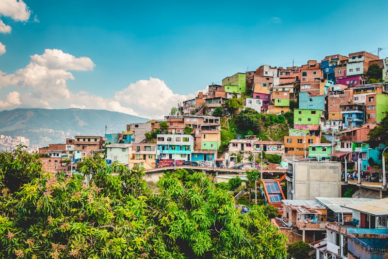 Bunte Häuser in Medellin - zweitgrößte Stadt Kolumbiens - ©Adrien - stock.adobe.com