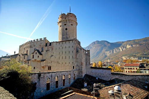 Castello di Buonconsiglio in Trient &ndash; &copy; anghifoto - stock.adobe.com