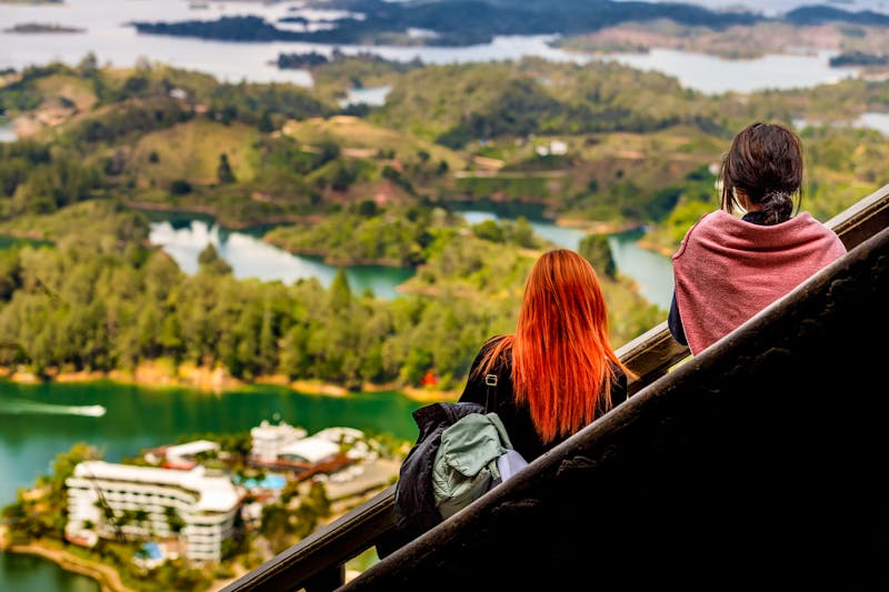 Ausblick von der Treppe des Felsens von Guatape in Antioquia  - ©simonmayer - stock.adobe.com