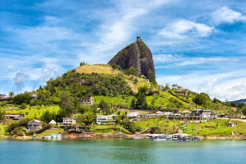 Granitfelsen El Peñol in Kolumbien - ©Luis Echeverri Urrea - stock.adobe.com