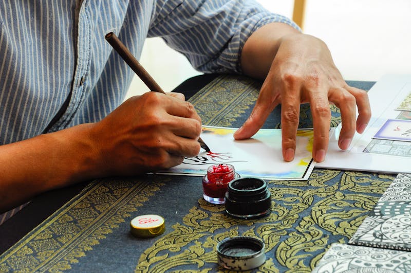 Arabische Kalligrafie - ©Aisyaqilumar - stock.adobe.com