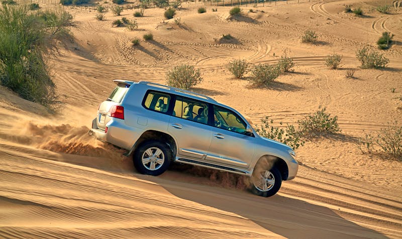 Jeeptour in der Wüste von Dubai - ©Alexander Lupin - stock.adobe.com