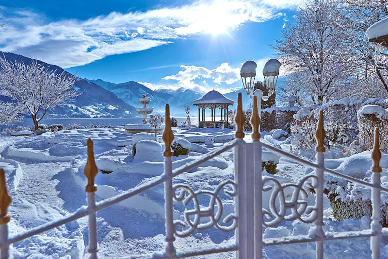 Grand Hotel in Zell am See - Garten im Winter – ©Grand Hotel Zell am See