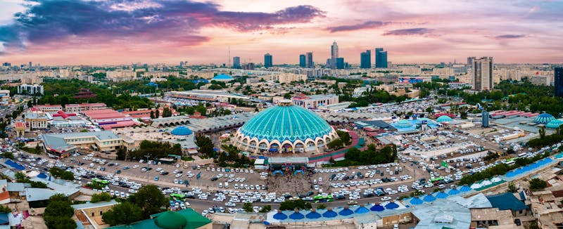 Aerial Panorama view of the Chorsu market in Tashkent  Uzbekistan - ©Uldis Laganovskis - stock.adobe.com
