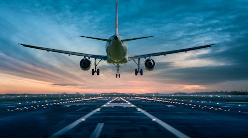 Flugzeug – © m.mphoto - stock.adobe.com