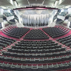 MSC Prezosia Theater – © Ivan Sarfatti