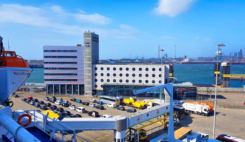 Fährhafen Ijmuiden bei Amsterdam - ©Marlies Thrum - Eberhardt TRAVEL