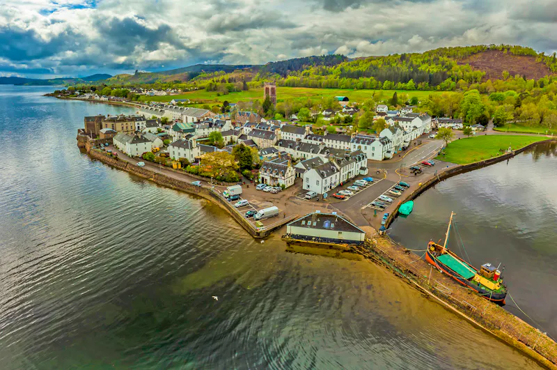 Inveraray am Loch Fyne in Schottland - &copy;Nicola - stock.adobe.com
