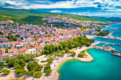 Crikvenica an der Kvarner Bucht - Kroatien &ndash; &copy; xbrchx - stock.adobe.com