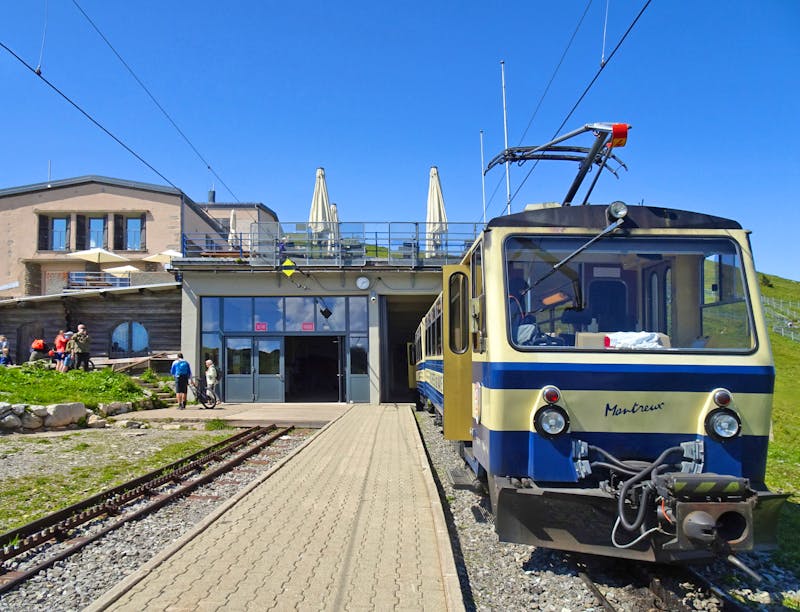 Zahnradbahn zum Rochers de Naye bei Montreux - ©Hartwig Köllner - Eberhardt TRAVEL