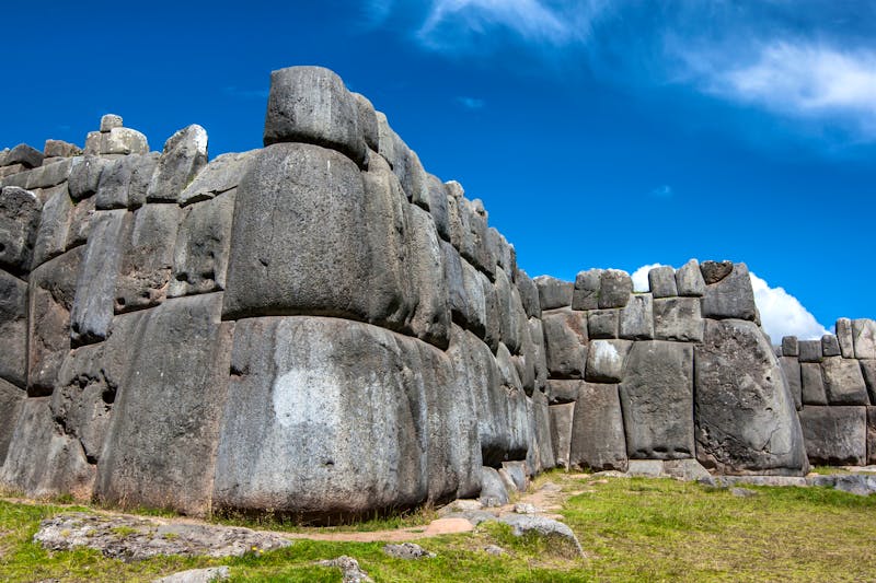 Die Riesenstein-Mauern der Inka-Festung Sacsayhuaman bei Cusco - ©Thomas - stock.adobe.com