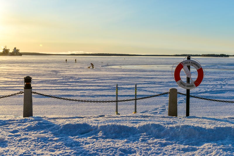 Zugefrorener Bottnischer Meerbusen bei Lulea in Schweden - ©Guillaume Leray - stock.adobe.com