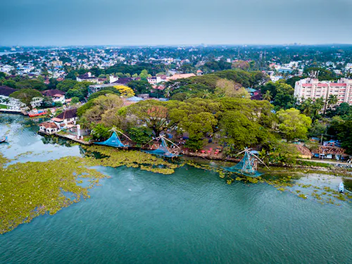 Cochin (Kochi) - Blick auf die Stadt &ndash; &copy; Uladzik Kryhin - stock.adobe.com