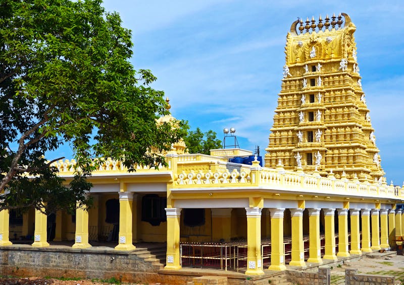 Chamundi Hügel in Mysuru (Mysore) - Chamundeshwari-Tempel - ©lukakikina - stock.adobe.com