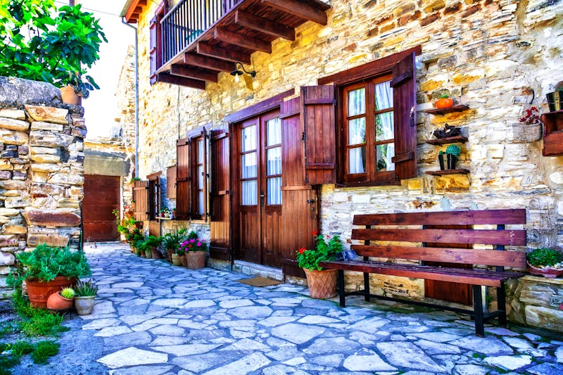 typische gemütliche Gasse in Lefkara - Zypern - ©Freesurf - stock.adobe.com
