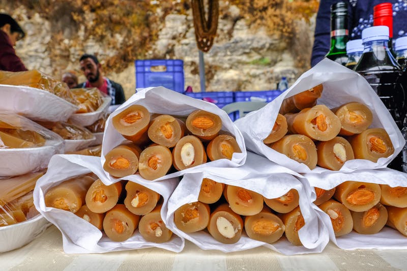 Soushoukos - traditionelle Süßigkeit in Zypern - ©jeancuomo - stock.adobe.com