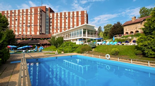 Ensana Thermal Aqua Health Spa Hotel in Heviz - Außenpool – © Ensana