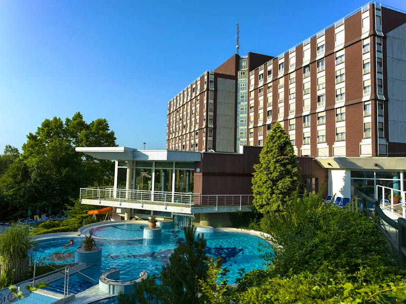 Ensana Thermal Aqua Health Spa Hotel in Heviz - Außenpool – ©Ensana