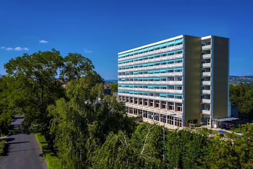 Ensana Thermal Heviz Health Spa Hotel in Heviz - Außenansicht &ndash; &copy; Ensana