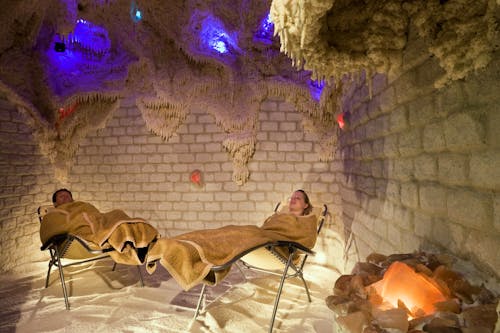 Ensana Thermal Heviz Health Spa Hotel in Heviz - Salzgrotte &ndash; &copy; Ensana