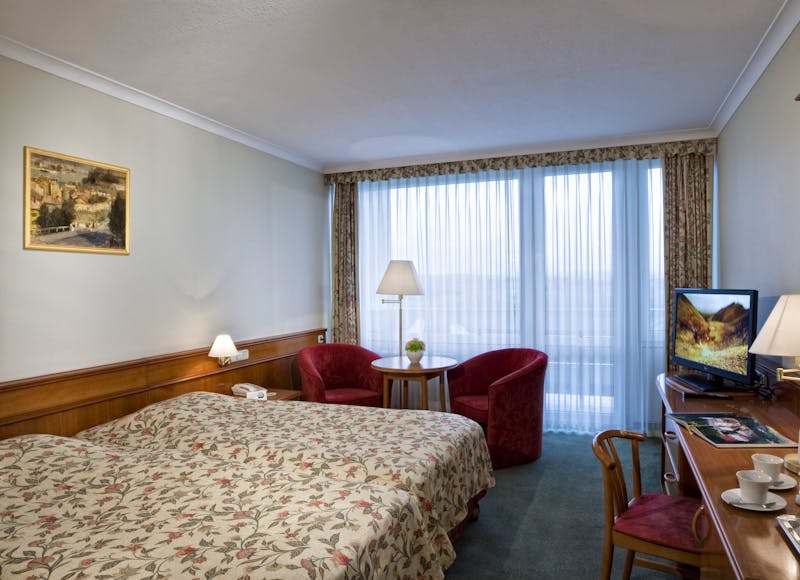 Ensana Thermal Heviz Health Spa Hotel in Heviz - Standardzimmer – ©Ensana