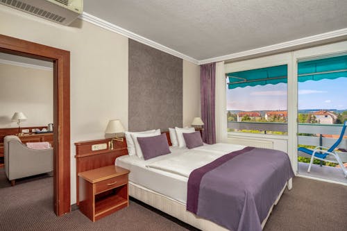 Ensana Thermal Heviz Health Spa Hotel in Heviz - Schlafzimmer Suite &ndash; &copy; Ensana