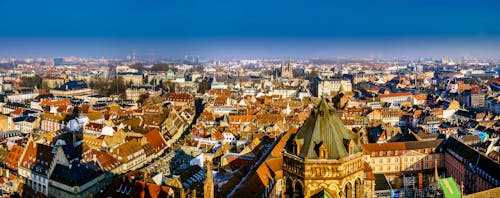 Straßburg im Elsass - Panoramablick auf die Altstadt &ndash; &copy; 31etc - stock.adobe.com
