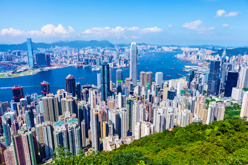 Skyline von Hongkong city &ndash; &copy; leungchopan - envato
