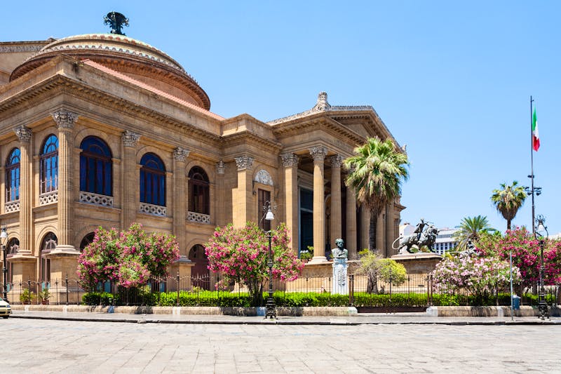 Teatro Massimo in Palermo - ©vvoe - stock.adobe.com