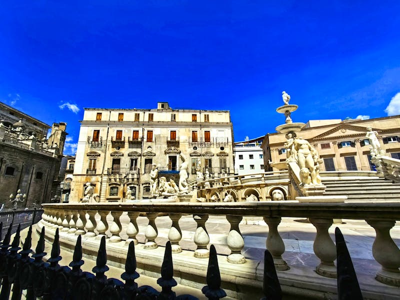 Fontana Pretoria in Palermo auf der Piazza Pretoria - ©Simone Willner - Eberhardt TRAVEL