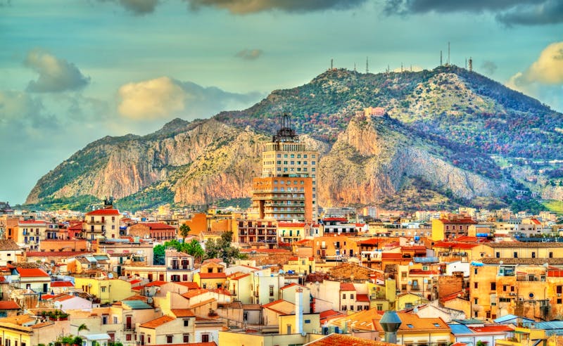 Palermo - Blick auf die Altstadt - ©Leonid Andronov - stock.adobe.com