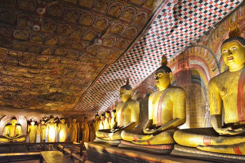 In den Höhlentempeln von Dambulla - ©Maria Schneider - Eberhardt TRAVEL