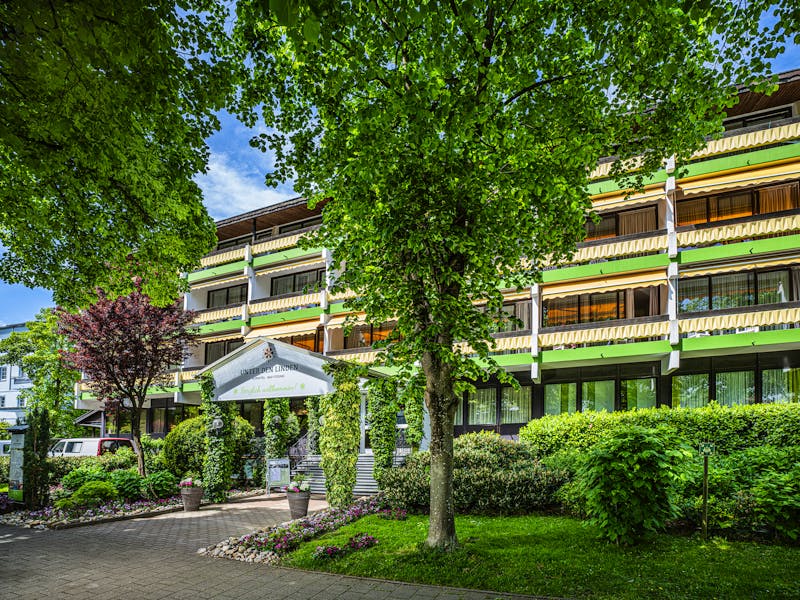 Bad Füssing - Kurhotel Unter den Linden - Aussenansicht – ©Kurhotel Unter den Linden Bad Füssing