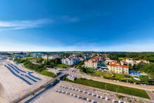 Blick vom Strand auf das Travel Charme Ostseehotel Kühlungsborn – © Copyright - 360 Grad Team