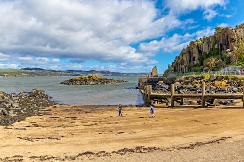 Inchcolm Island bei Edinburgh &ndash; &copy; Alexey Fedorenko - stock.adobe.com