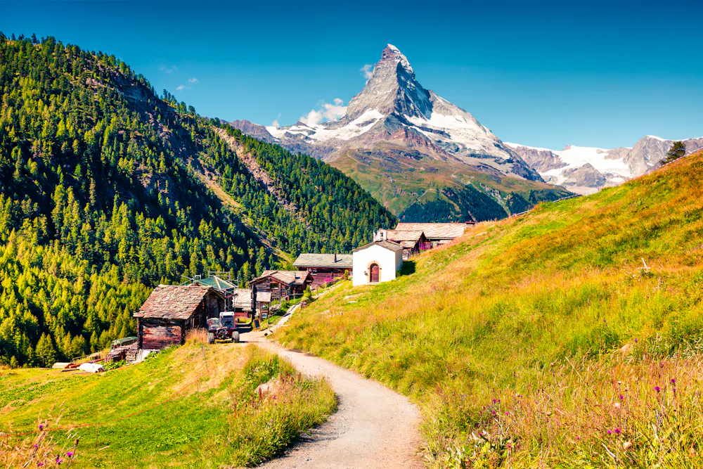 Zermatt und Matterhorn im Herbst &ndash; &copy; Andrew Mayovskyy - stock.adobe.com