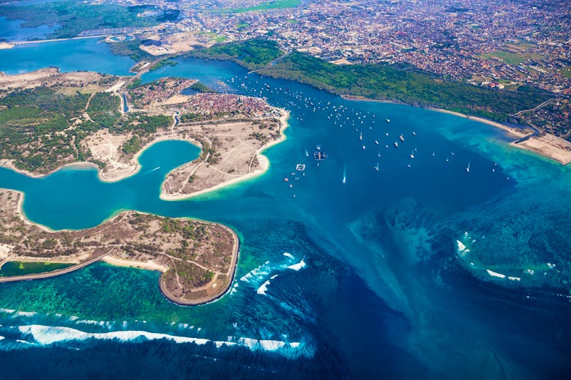 Bucht und Hafen von Denpasar - Bali - ©Tropical studio - stock.adobe.com