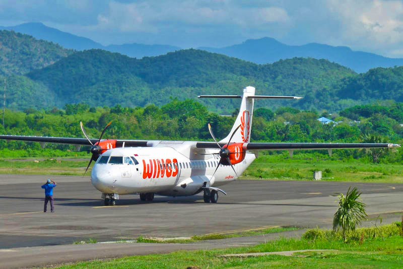 Flughafen von Labuan Bajo auf der Insel Flores - ©Frank Nimschowski - Eberhardt TRAVEL