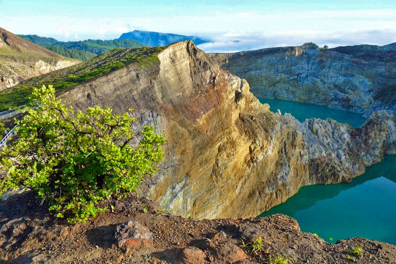 Nationalpark Kelimutu - Vulkanlandschaft auf der Insel Flores - ©Frank Nimschowski - Eberhardt TRAVEL