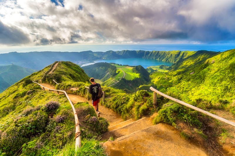 Wandern auf der Azoren-Insel Sao Miguel - Sete Cidades  - ©EyesTravelling - stock.adobe.com