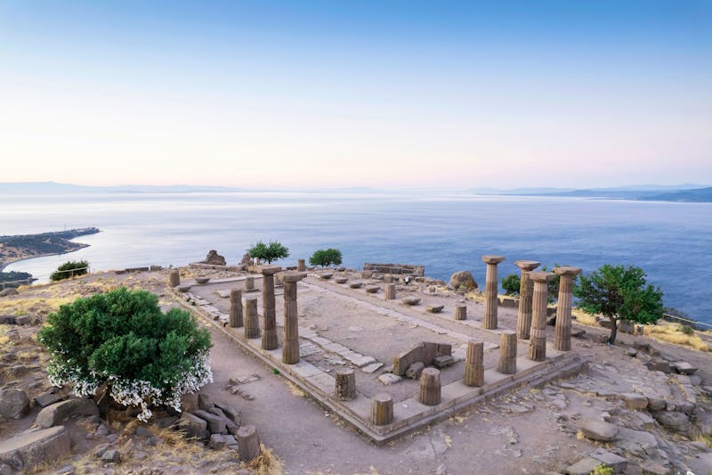 Athena-Tempel in der antiken Ausgrabung Assos - Türkei - ©Suzi - stock.adobe.com