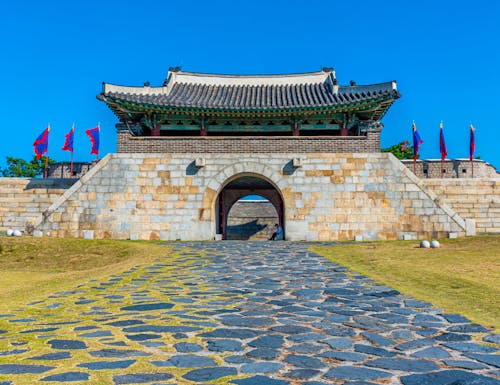 Hwaseong Festung in Suwon – © dudlajzov - stock.adobe.com