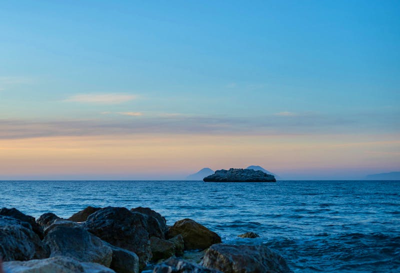 Tyrrhenisches Meer bei Brolo auf Sizilien - ©Hotel Villa Ginevra 