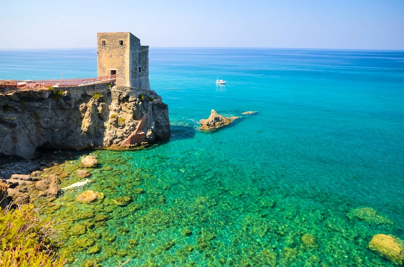 Tyrrhenisches Meer bei Brolo auf Sizilien - ©Roberto - stock.adobe.com