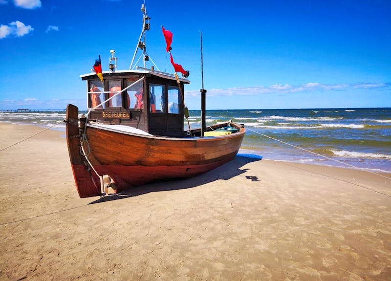 Am Strand von Ahlbeck an der Ostsee - ©Jürgen Müller - Eberhardt TRAVEL