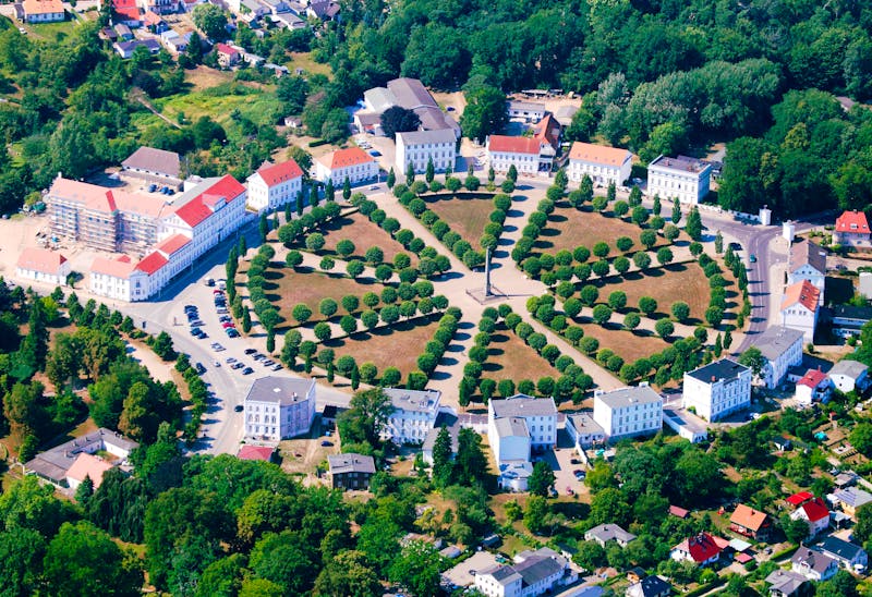 Circus Putbus auf der Insel Rügen - ©Axel Burchardt - stock.adobe.com