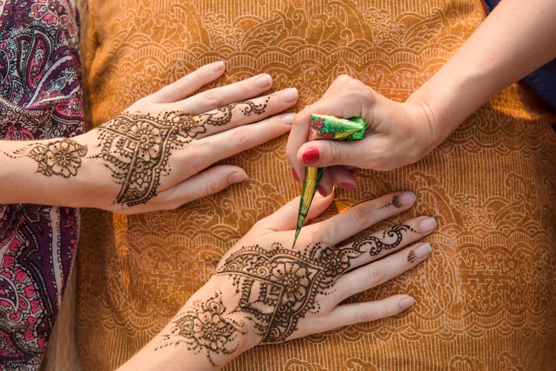 Henna Malerei - ©ninelutsk - stock.adobe.com