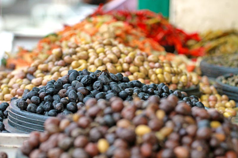 Oliven in der Medina von Sousse - ©bayazed - stock.adobe.com